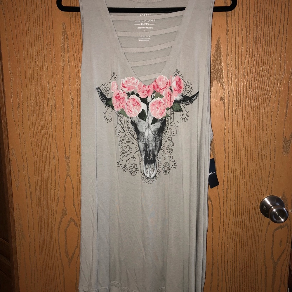 Torrid Size 4 Tank
